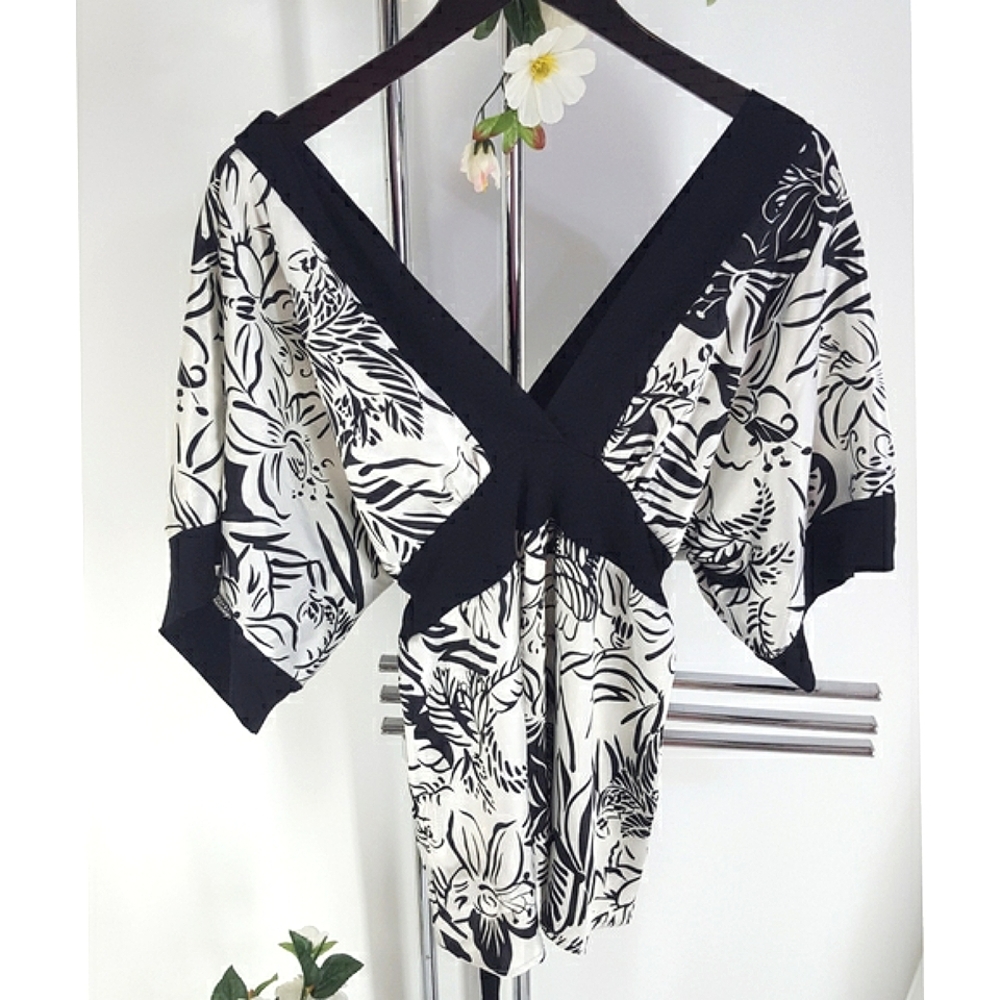 🔻90s-Y2K Silky Kimono Top🌾Vintage|Floral|Wide Sleeve